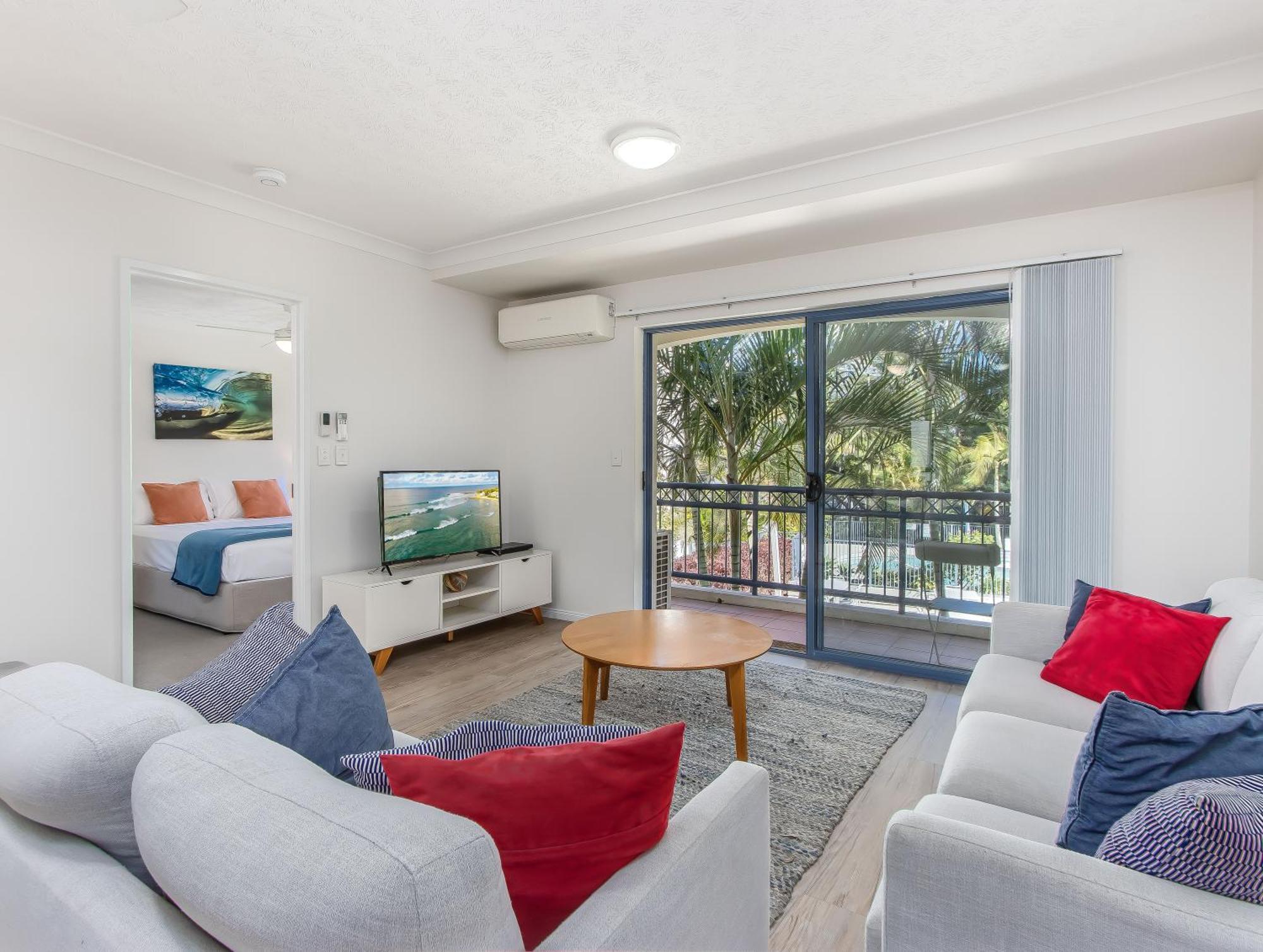 Bella Mare Coolangatta Beachside Apartments Gold Coast Exterior photo