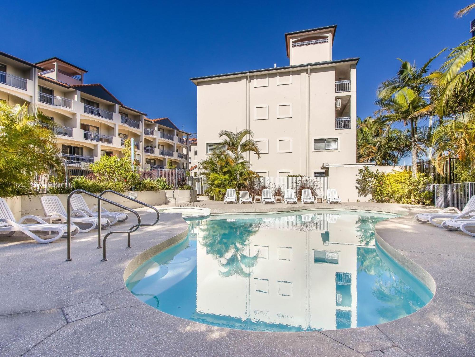 Bella Mare Coolangatta Beachside Apartments Gold Coast Exterior photo