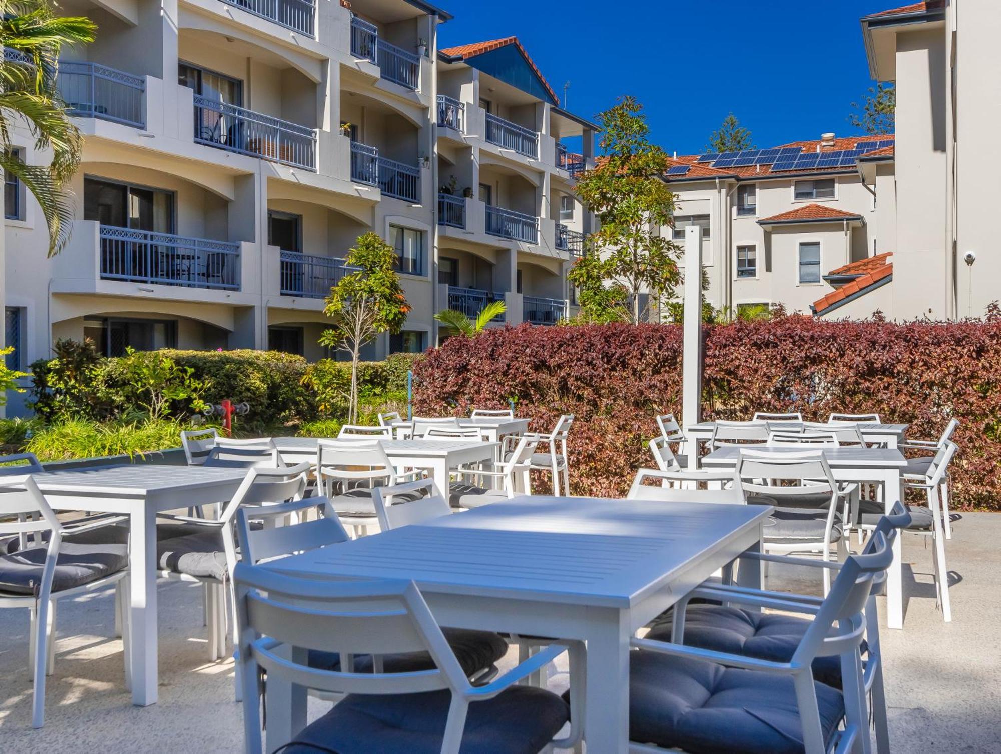 Bella Mare Coolangatta Beachside Apartments Gold Coast Exterior photo