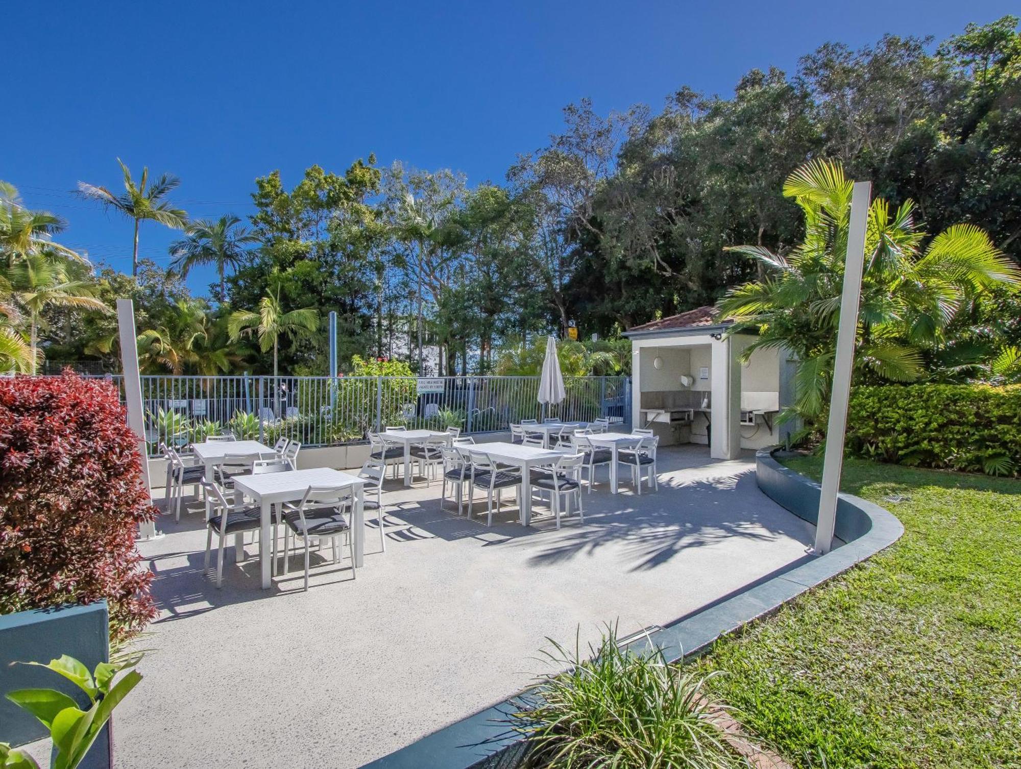 Bella Mare Coolangatta Beachside Apartments Gold Coast Exterior photo