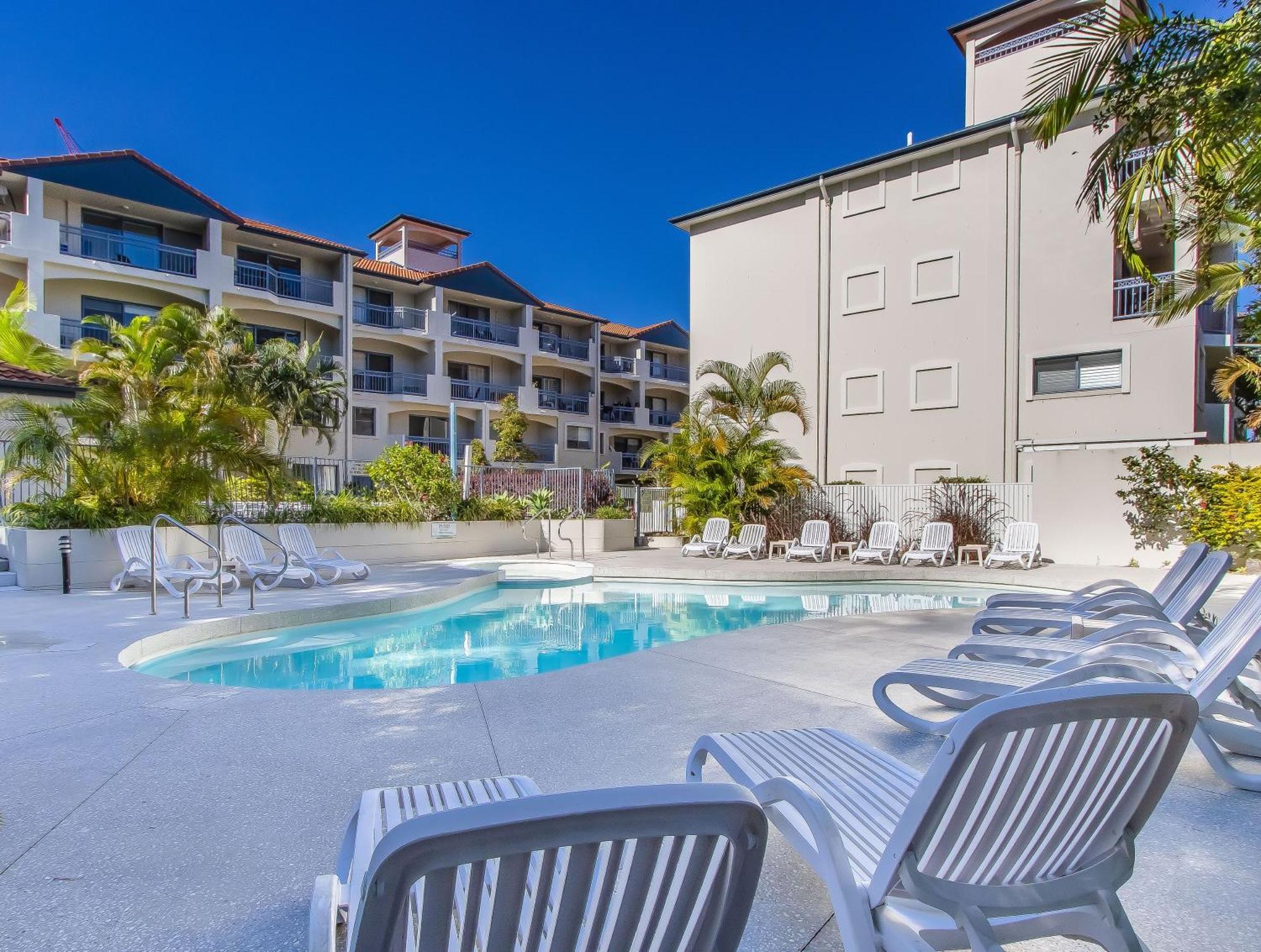 Bella Mare Coolangatta Beachside Apartments Gold Coast Exterior photo