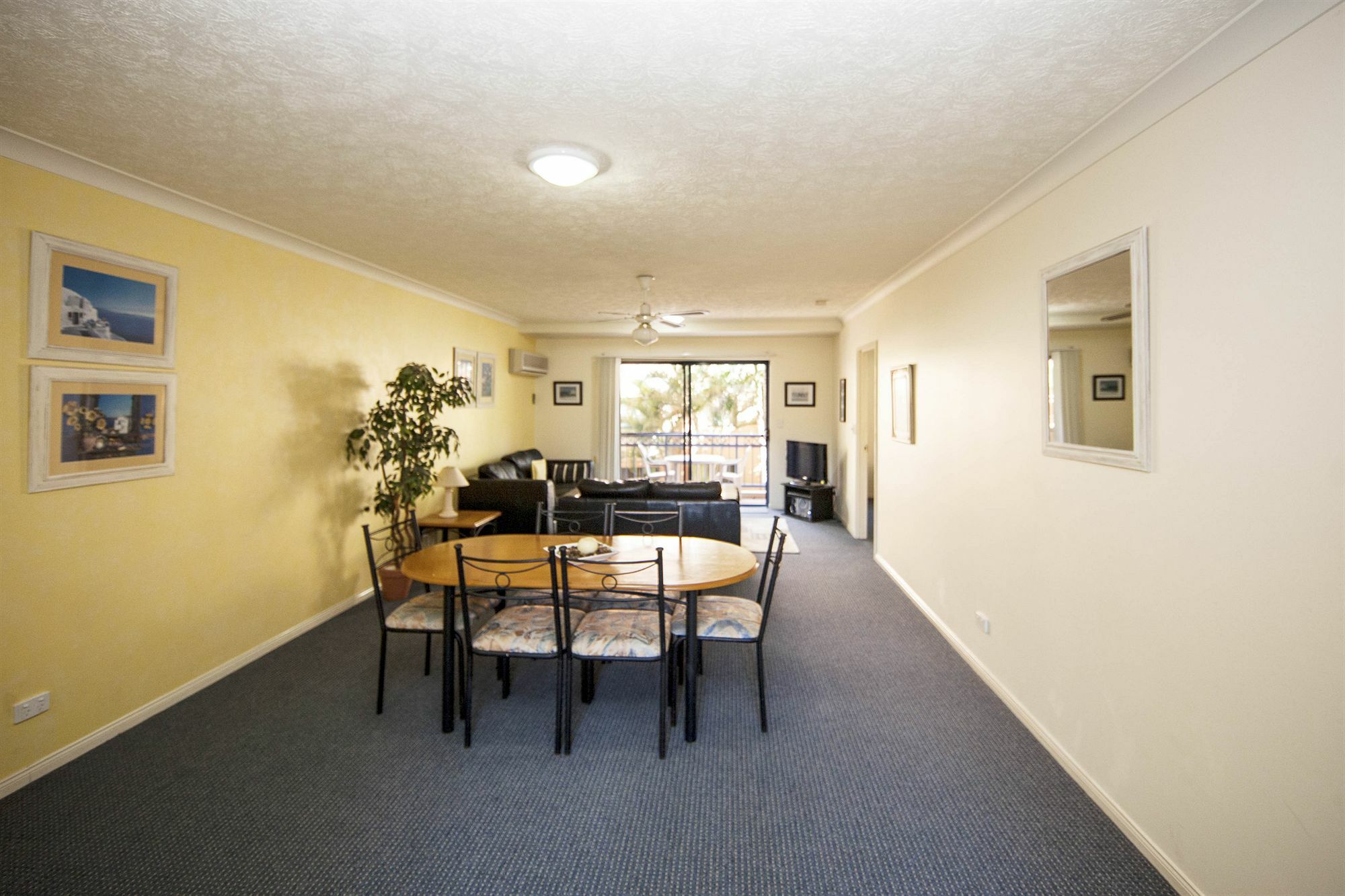 Bella Mare Coolangatta Beachside Apartments Gold Coast Exterior photo