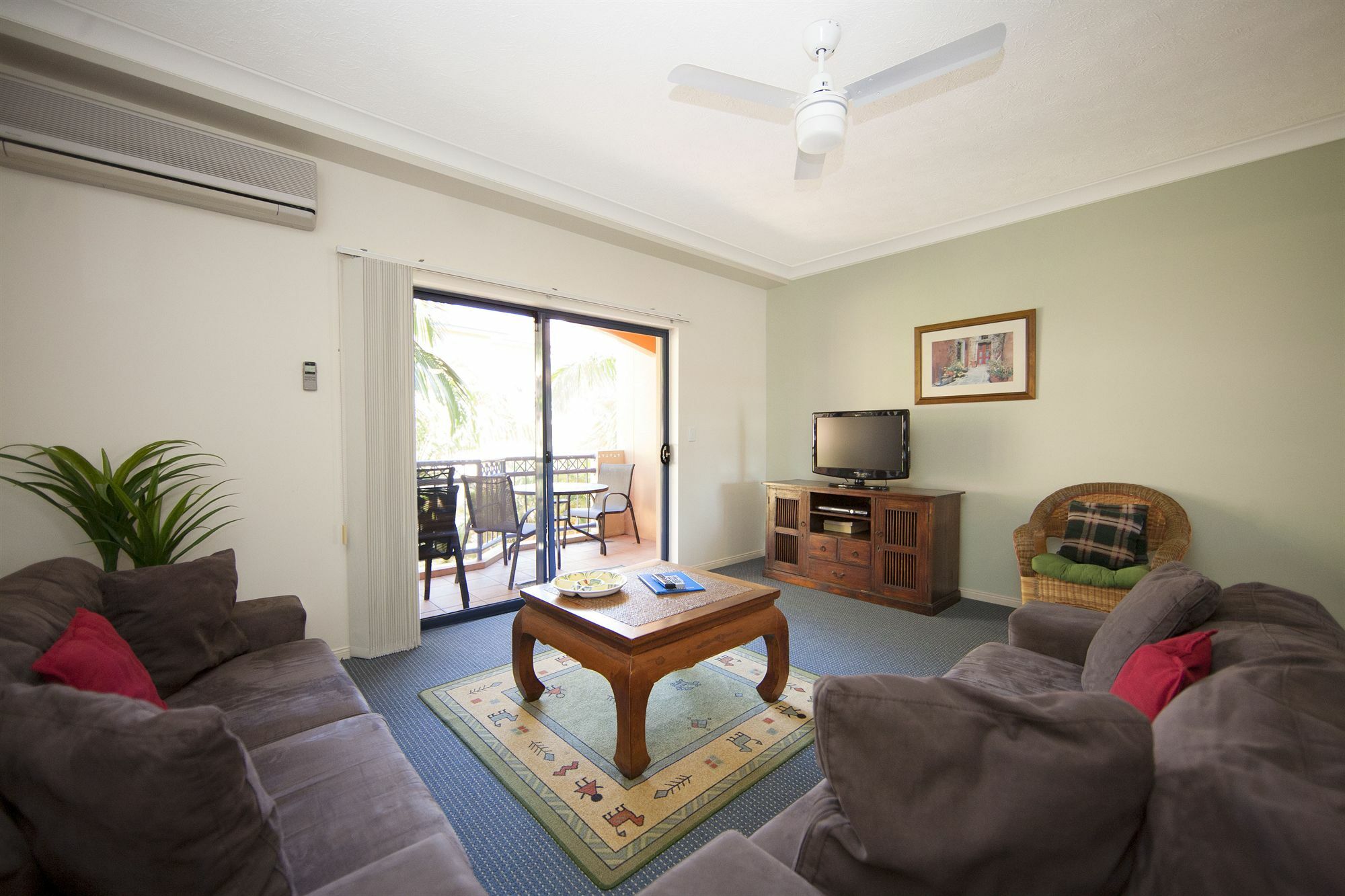 Bella Mare Coolangatta Beachside Apartments Gold Coast Exterior photo